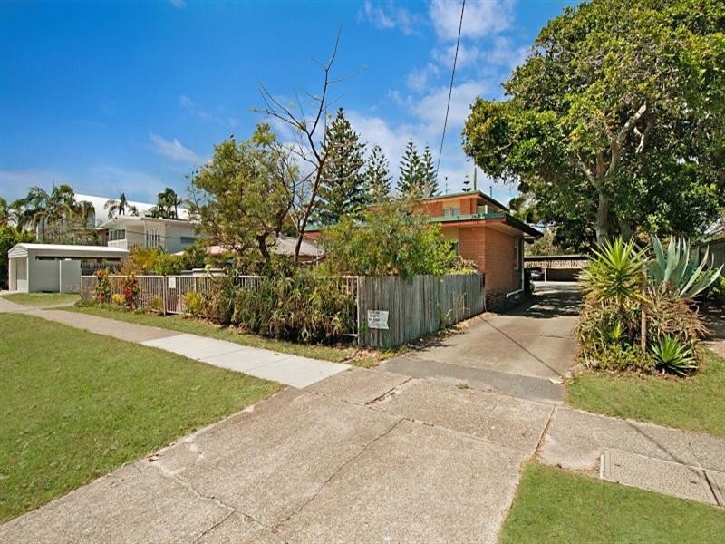 26 Venice Street, Mermaid Beach QLD 4218