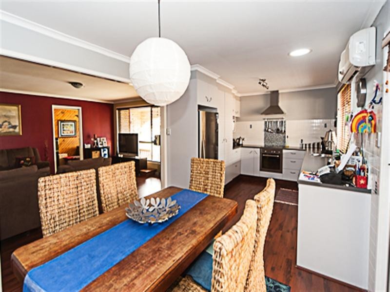 13 Sigatoka Place, Broadbeach Waters QLD 4218