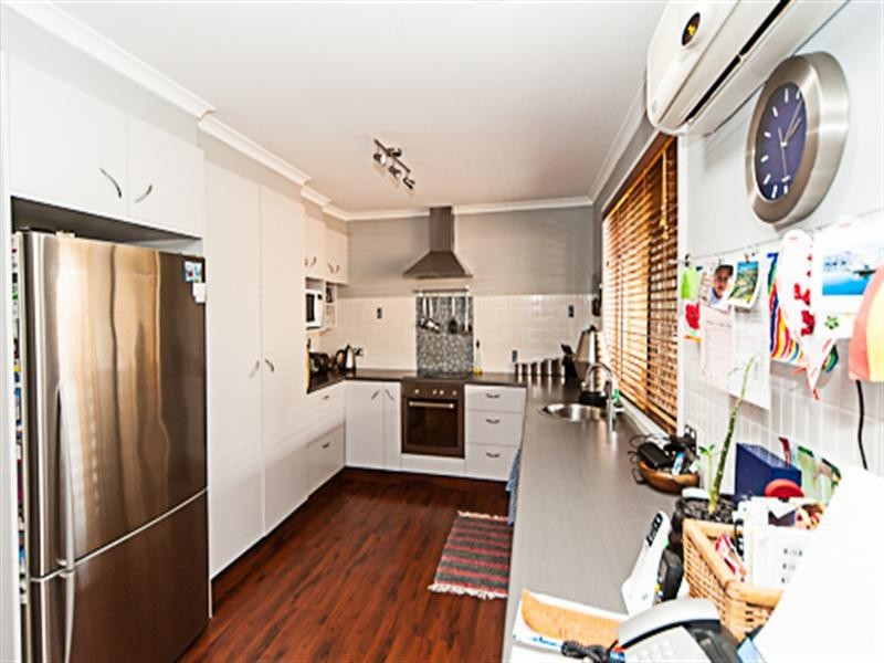 13 Sigatoka Place, Broadbeach Waters QLD 4218