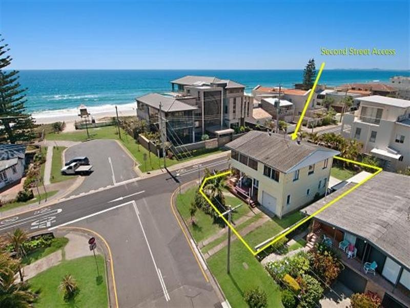 74 Hedges Avenue, Mermaid Beach QLD 4218