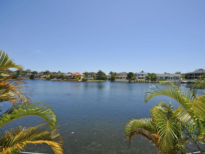 53 ‘Surfers Waters’ 40 Cotlew Street East, Southport QLD 4215