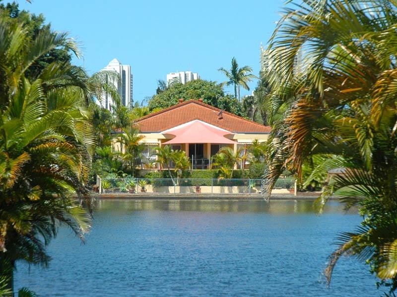 53 ‘Surfers Waters’ 40 Cotlew Street East, Southport QLD 4215