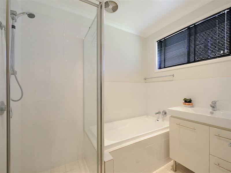 66 Bardon Avenue, Miami QLD 4220