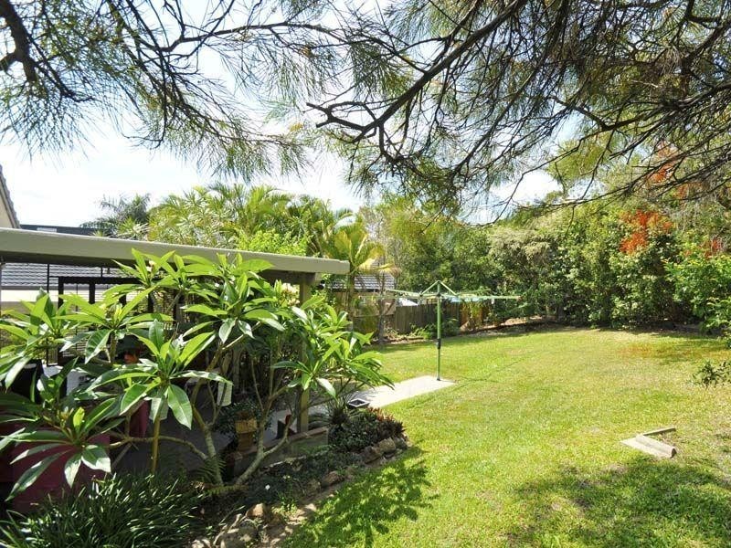 18 Alinjarra Drive, Tugun QLD 4224