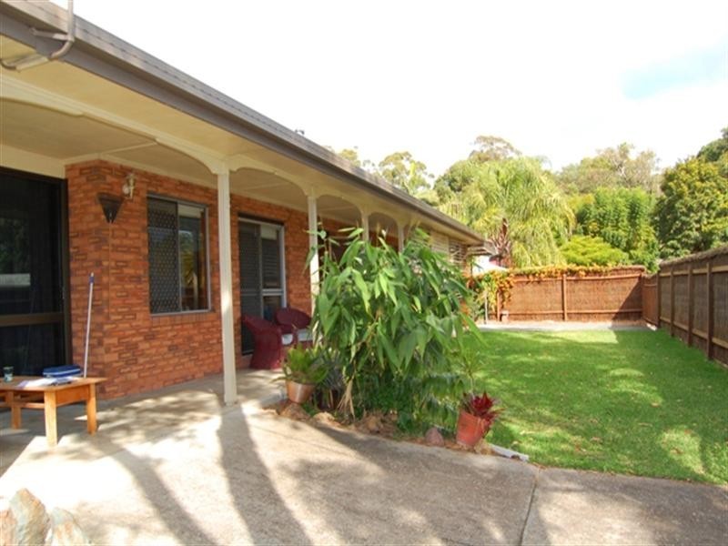 2 Blackwood Place, Palm Beach QLD 4221