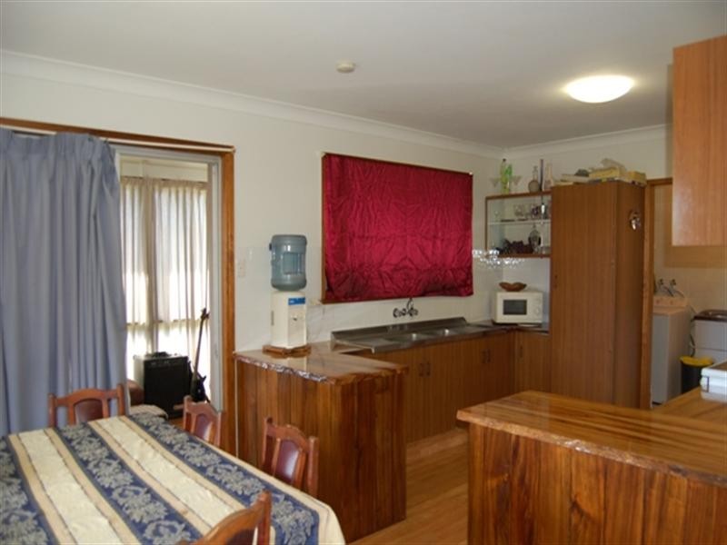 2 Blackwood Place, Palm Beach QLD 4221