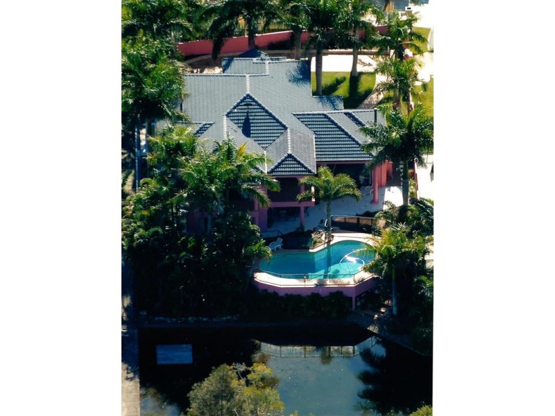 140 “Surfers Waters” 40 Cotlew St E, Southport QLD 4215