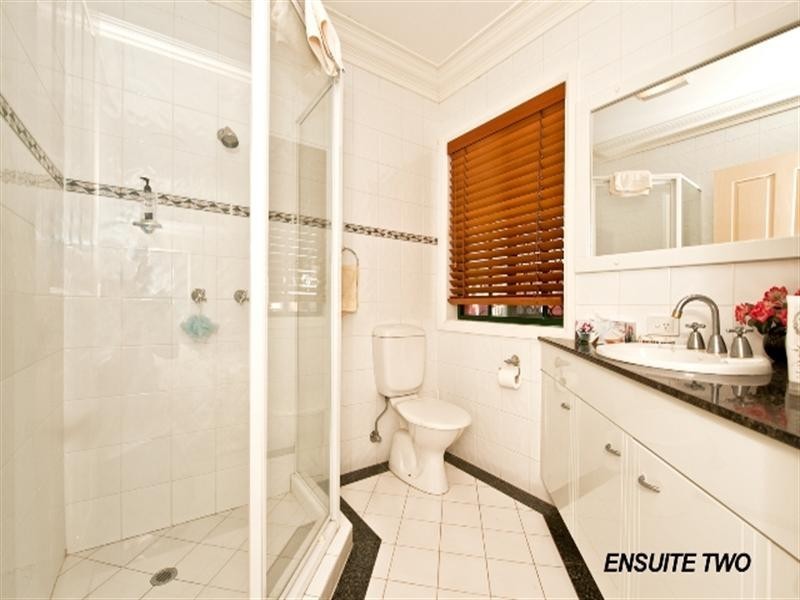 140 “Surfers Waters” 40 Cotlew St E, Southport QLD 4215