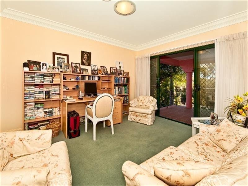 140 “Surfers Waters” 40 Cotlew St E, Southport QLD 4215