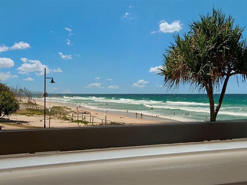 754 Pacific Parade, Currumbin QLD 4223