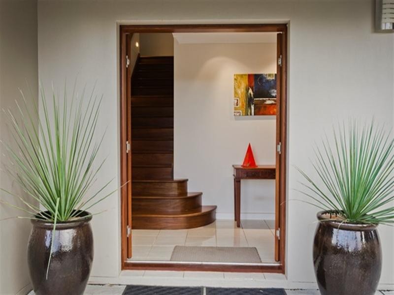 8 Culgoora Crescent, Reedy Creek QLD 4227