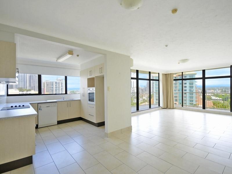 Apartment 9E ‘Beachpoint’ 3277 Surfers Paradise Boulevard, Surfers Paradise QLD 4217