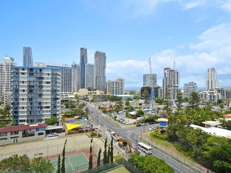 Apartment 9E ‘Beachpoint’ 3277 Surfers Paradise Boulevard, Surfers Paradise QLD 4217