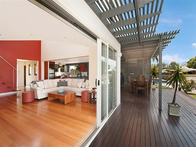 52 Nineteenth Avenue, Palm Beach QLD 4221