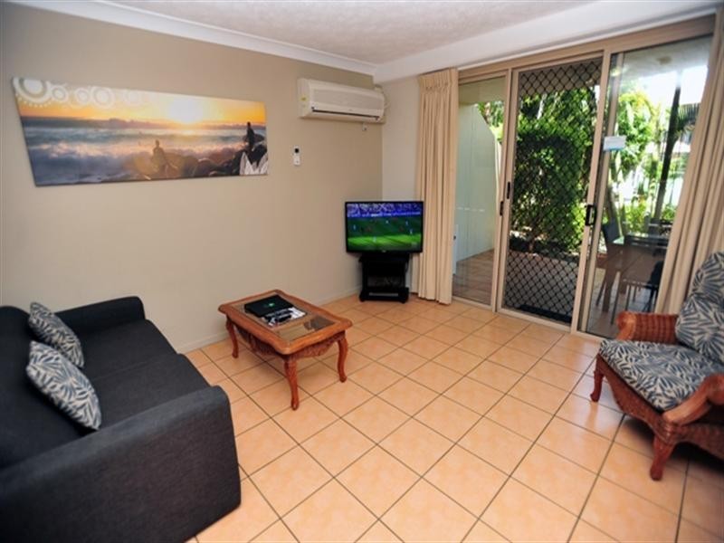 Apartment 5 ‘Turtle Beach Resort’, 2342 Gold Coast Highway, Mermaid Beach QLD 4218