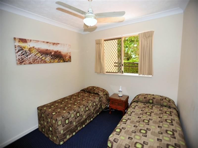 Apartment 5 ‘Turtle Beach Resort’, 2342 Gold Coast Highway, Mermaid Beach QLD 4218