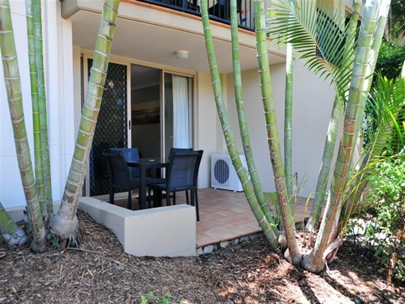Apartment 5 ‘Turtle Beach Resort’, 2342 Gold Coast Highway, Mermaid Beach QLD 4218