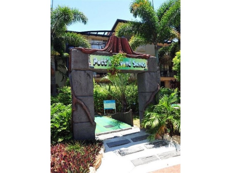Apartment 5 ‘Turtle Beach Resort’, 2342 Gold Coast Highway, Mermaid Beach QLD 4218
