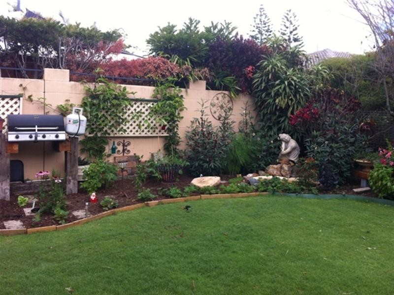 27 Dudley Street, Mermaid Beach QLD 4218