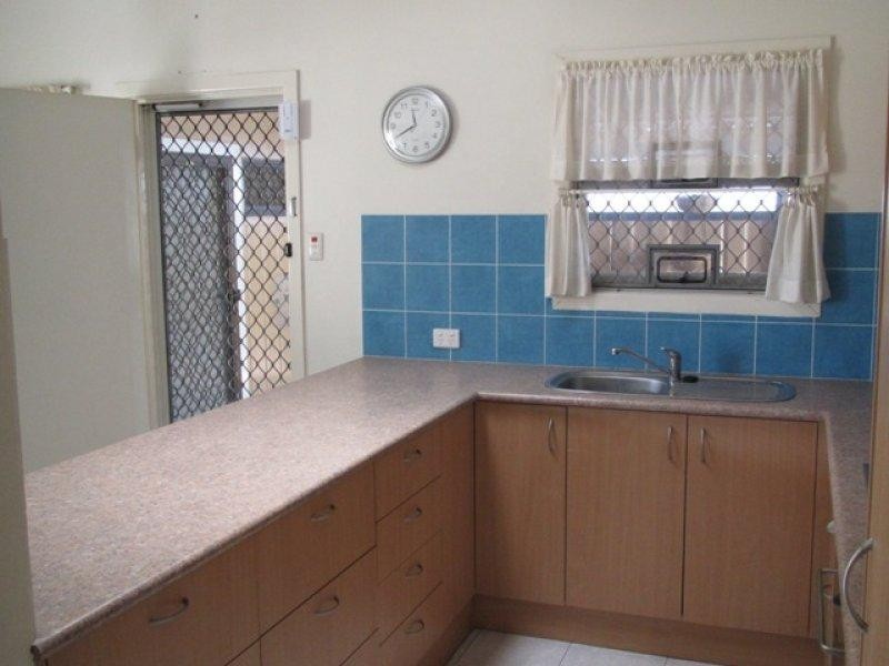 27 Dudley Street, Mermaid Beach QLD 4218