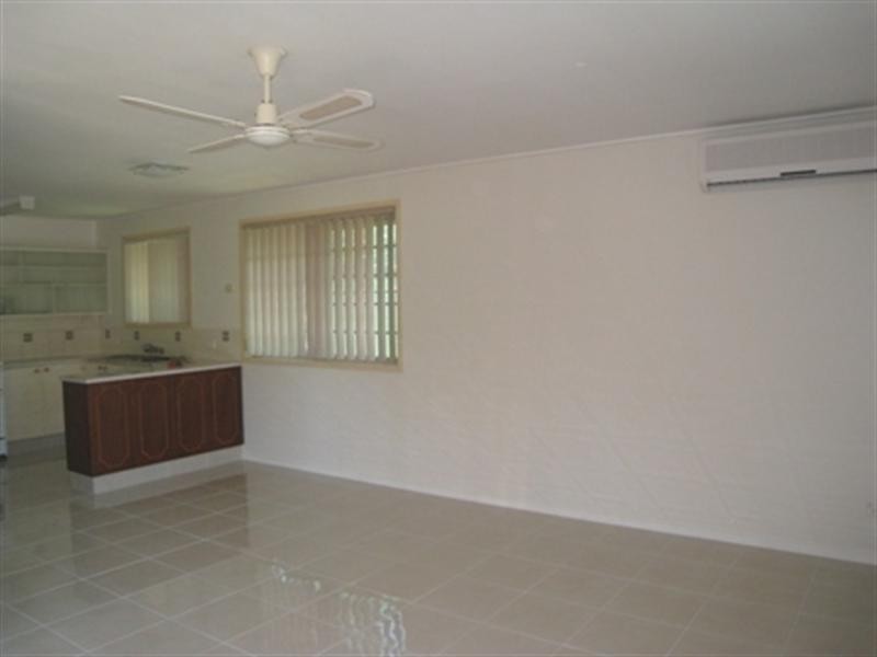 24 Paradise Avenue, Miami QLD 4220