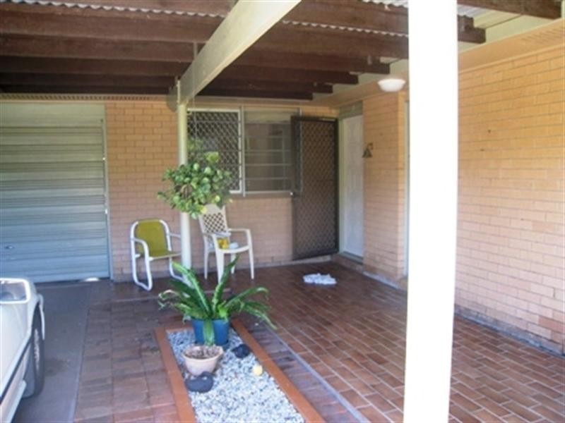 24 Paradise Avenue, Miami QLD 4220