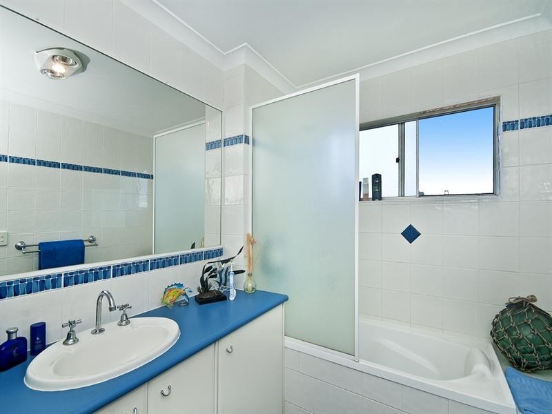 8/88 Pacific Parade, Bilinga QLD 4225