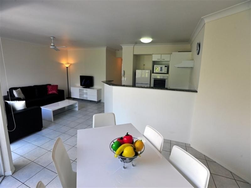 Apartment 77 ‘Grande Florida’, 7 Redondo Avenue, Miami QLD 4220