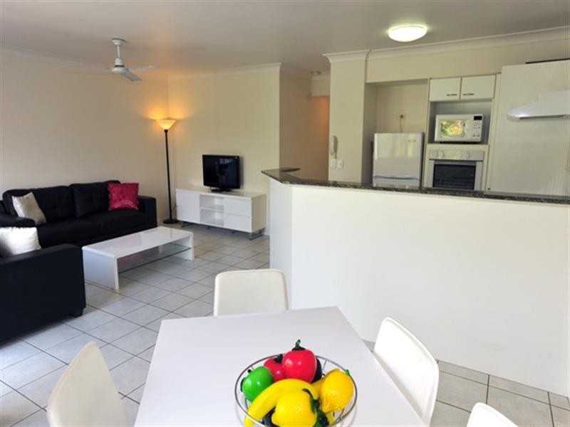 Apartment 77 ‘Grande Florida’, 7 Redondo Avenue, Miami QLD 4220