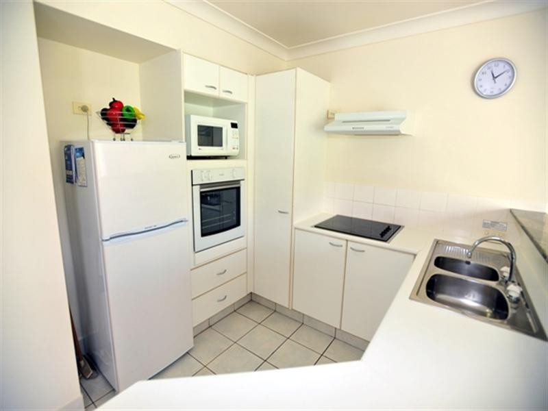 Apartment 77 ‘Grande Florida’, 7 Redondo Avenue, Miami QLD 4220