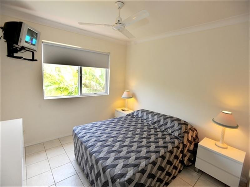 Apartment 77 ‘Grande Florida’, 7 Redondo Avenue, Miami QLD 4220