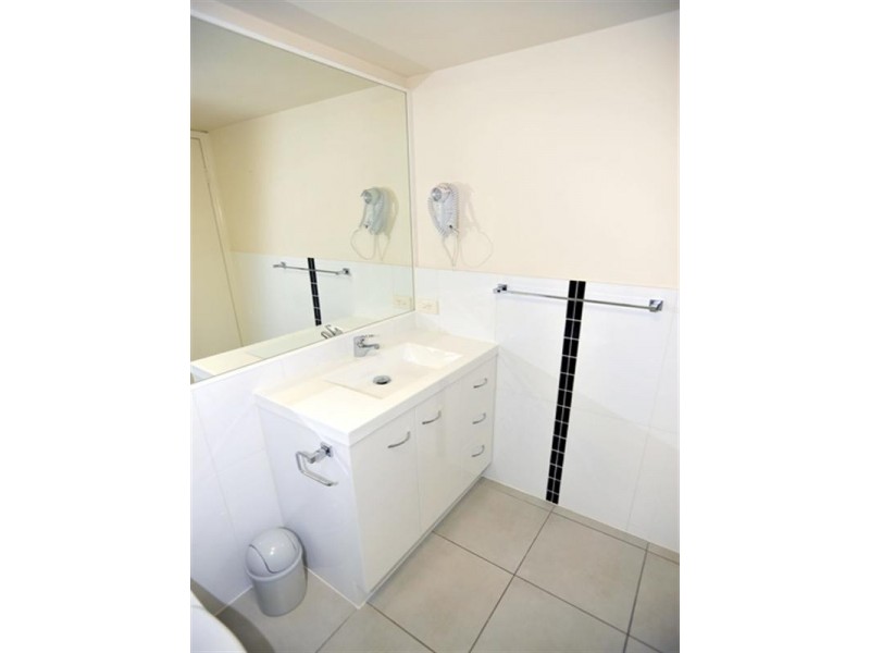 Apartment 77 ‘Grande Florida’, 7 Redondo Avenue, Miami QLD 4220