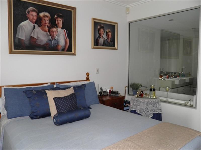 1700 Rialto Quay Drive, Hope Island QLD 4212