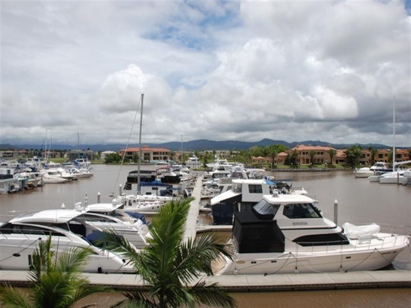 1700 Rialto Quay Drive, Hope Island QLD 4212