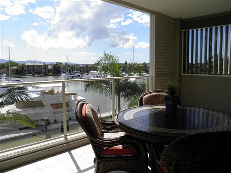 1700 Rialto Quay Drive, Hope Island QLD 4212