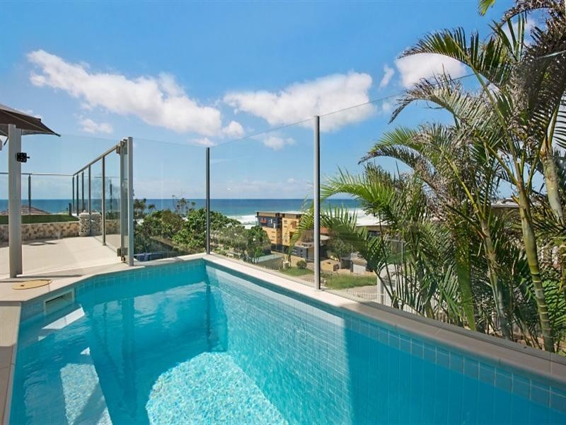2/29 Woodgee Street, Currumbin QLD 4223