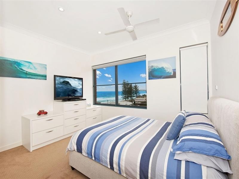 2/29 Woodgee Street, Currumbin QLD 4223