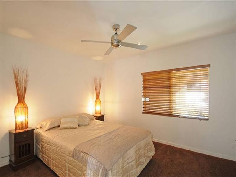 9 Bardon Avenue, Miami QLD 4220