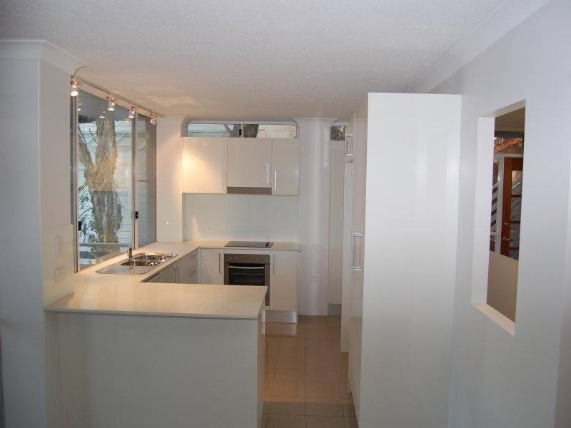 36 Woodgee Street, Currumbin QLD 4223