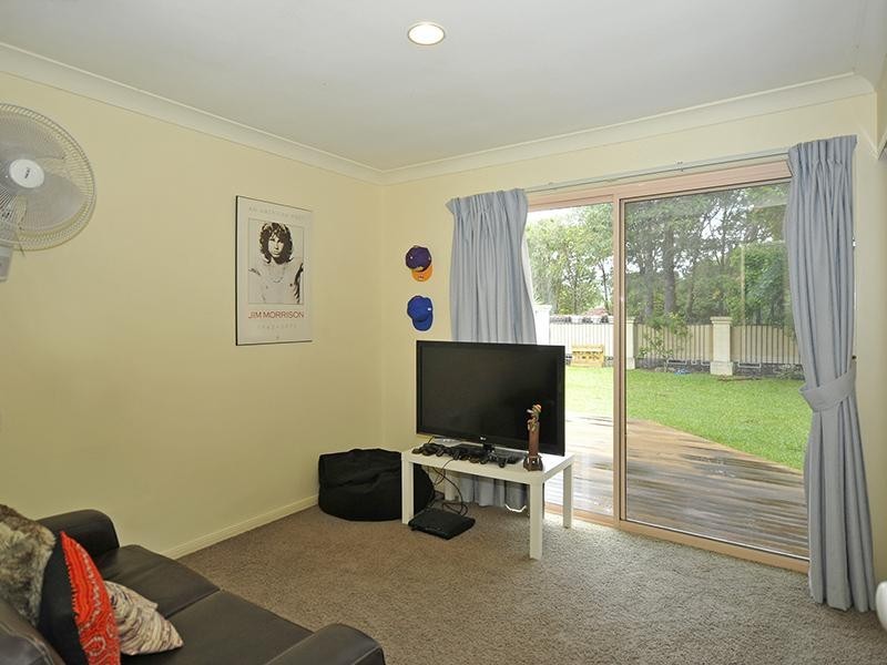 7 Coral Tree Court, Robina QLD 4226