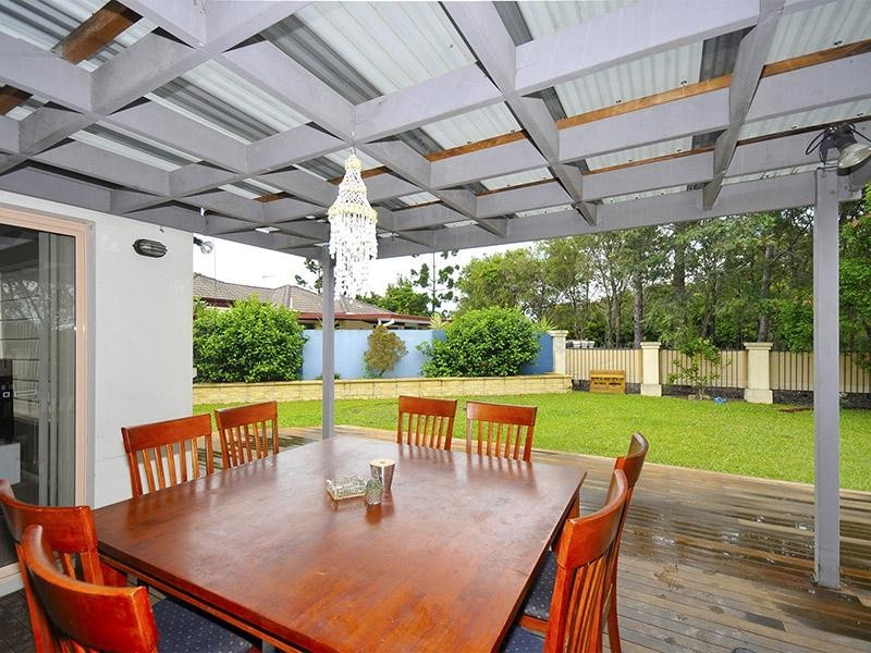 7 Coral Tree Court, Robina QLD 4226