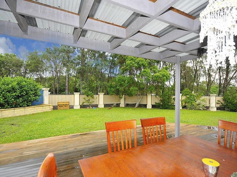 7 Coral Tree Court, Robina QLD 4226