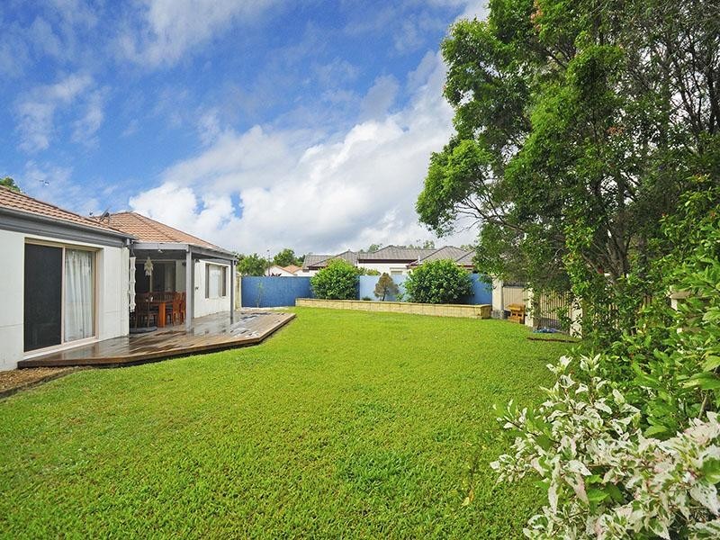 7 Coral Tree Court, Robina QLD 4226