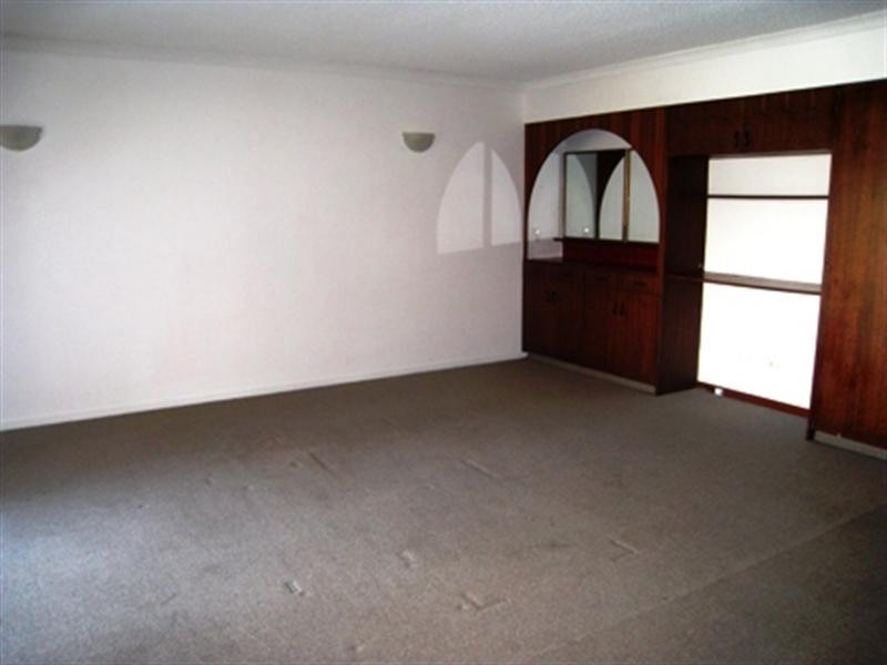 2/19 Seashell Avenue, Mermaid Beach QLD 4218