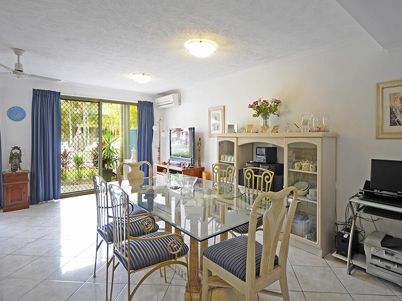 Unit 61 ‘Diamond Sands’, 2320-2330 Gold Coast Highway, Mermaid Beach QLD 4218