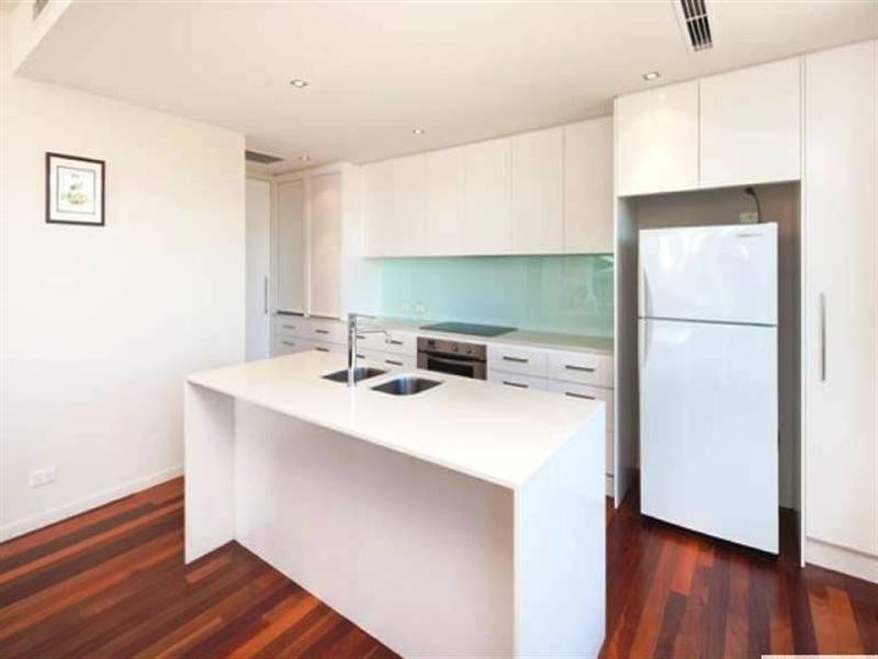 1/4 Ninth Avenue, Palm Beach QLD 4221