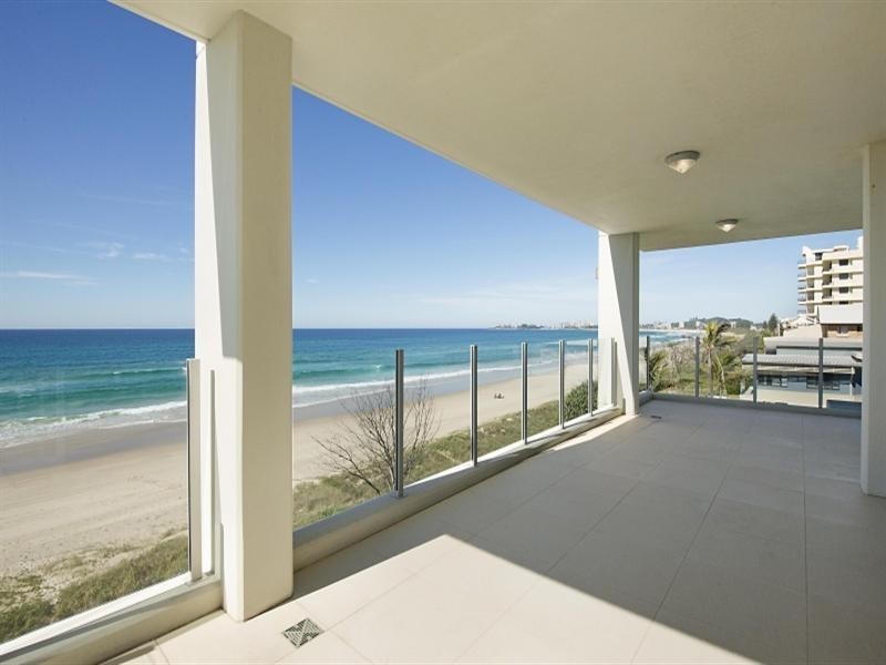 4 ‘Azure’, 351 Golden Four Drive, Tugun QLD 4224