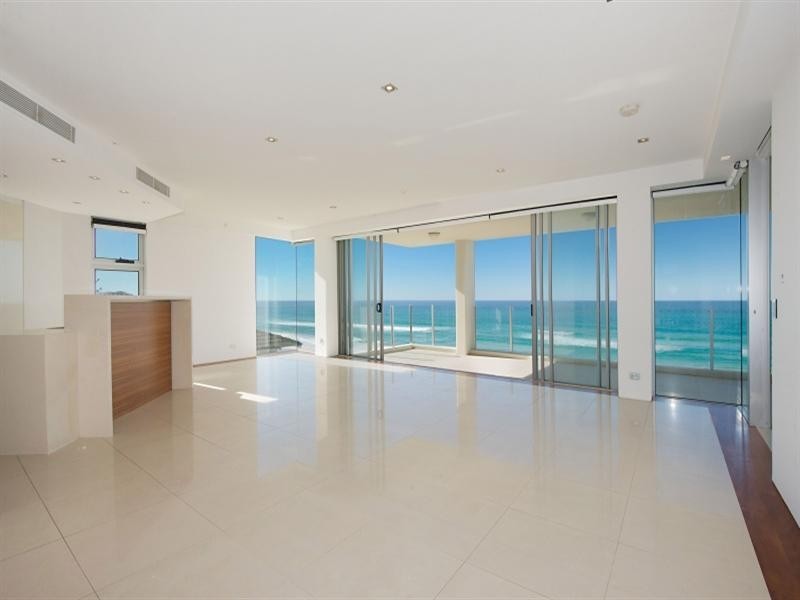 4 ‘Azure’, 351 Golden Four Drive, Tugun QLD 4224