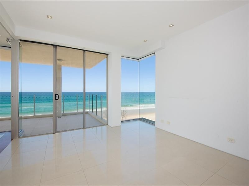 4 ‘Azure’, 351 Golden Four Drive, Tugun QLD 4224
