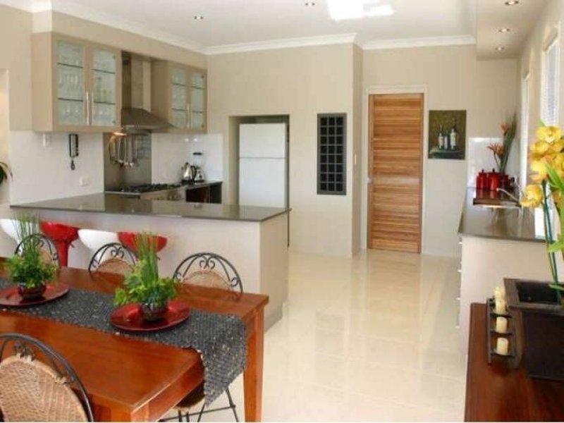 2 Auriga Court, Robina QLD 4226